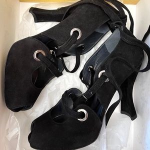 Stuart Weitzman Black Suede / Leather Heel Platform Peep Toe Shoes